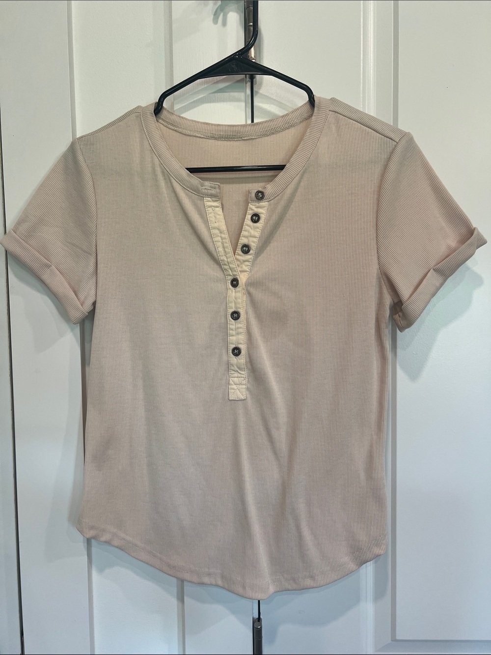 Classic Short Sleeve Henley Top in Light Beige